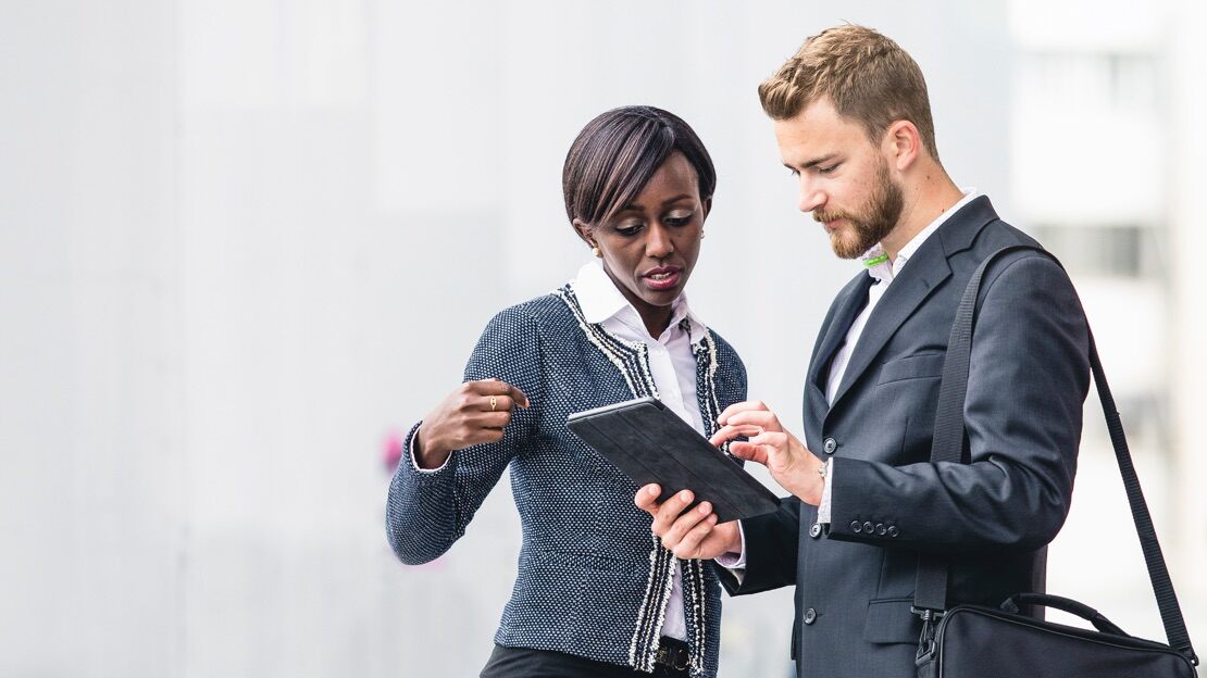 ServiceNow developers discussing solutions