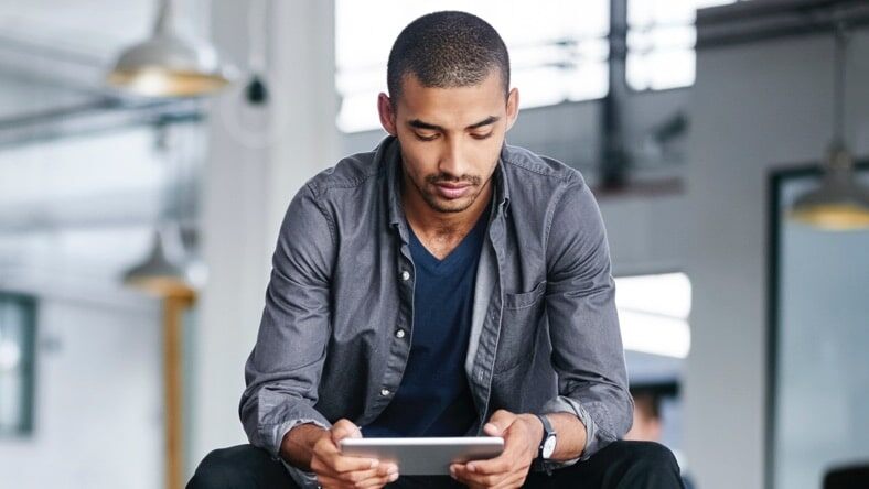 Service now customer working on tablet